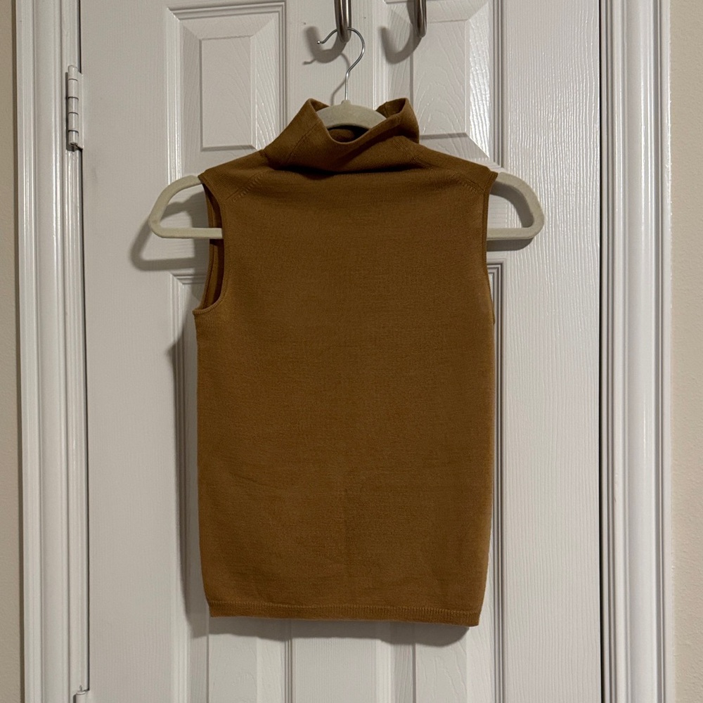 DKNY Sleeveless Brown Turtleneck Top